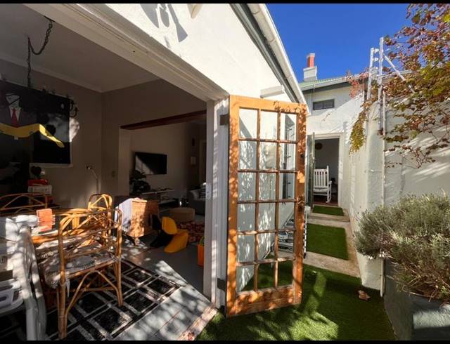 2 BEDROOM HOUSE FOR SALE IN OBSERVATORY